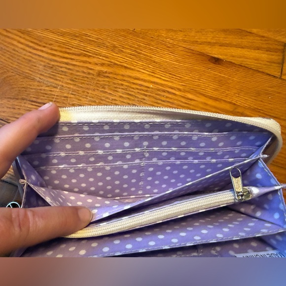 Elephant Wallet - Picture 3 of 5